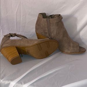 fergalicious retro bootie